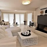 Villa Evangelia
