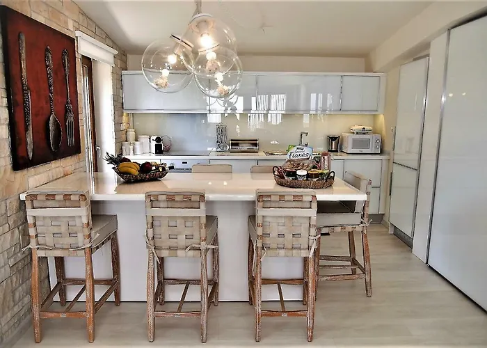 Evangelia Вилла Ханья